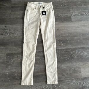 Women’s Lola Ivory Alexa High Rise Skinny Jeans, Size 25. Brand New with Tags!